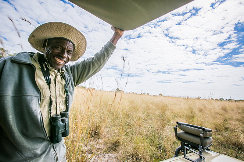 Pangolin Photo Safaris – Bushman Plains Add on Pangolin Photo Safaris – Bushman Plains Add on
