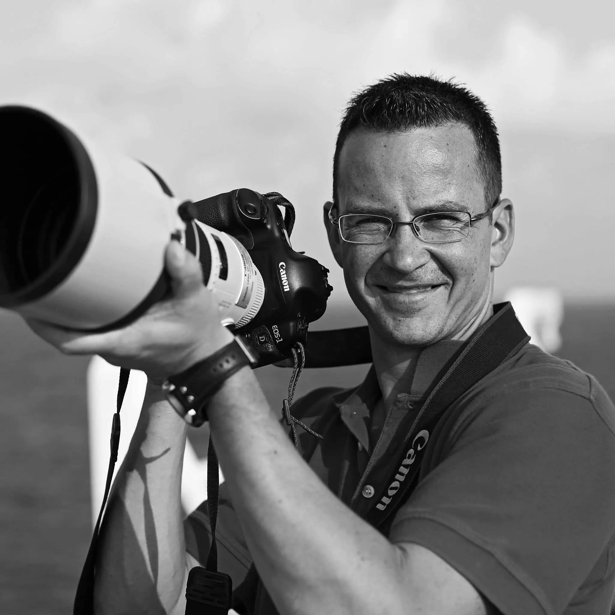 charl stols Charl Stols - Wildlife Photographer | Pangolin Photo Host