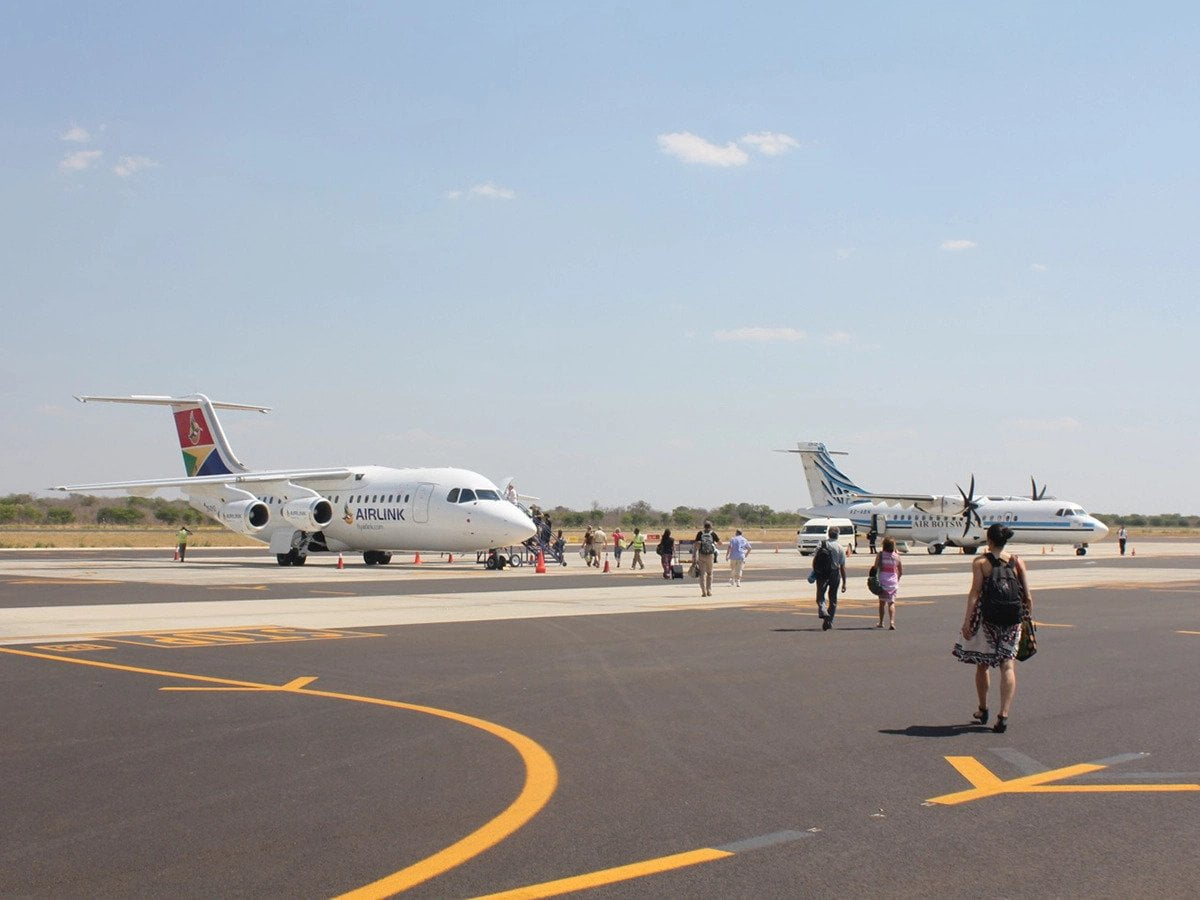 botswana airport flights Airlink and air Botswana